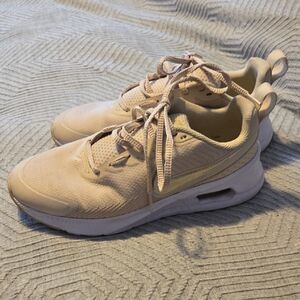 Nike Beige Sneakers 8.5